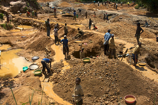 Sourcing at the Pits